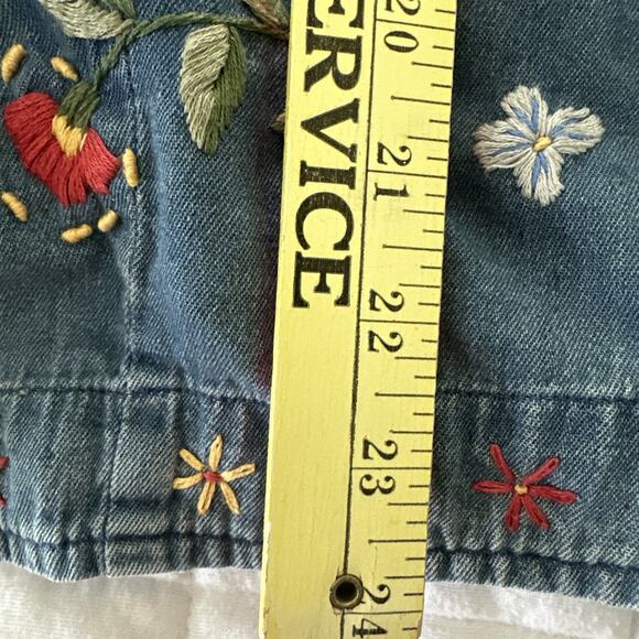 Vintage ORVIS Vest Womens XL Blue Chambray Embroidered Boho Granny Chic Retro - Picture 9 of 9